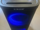 Singer Party Box Speaker
