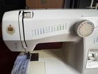 Singer Portable 8215 Sewing Machine