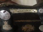Singer Sewing Machine