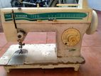 Singer Sewing Machine 974N