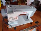 Singer Sewing Machine 984