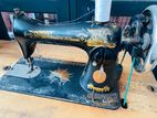 Singer Sewing Machine