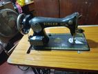 Singer Sewing Machine
