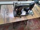 Singer Sewing Machine
