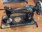 Singer Sewing Machine