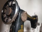 Singer Sewing Machine