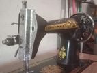 Singer Sewing Machine