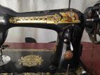 Singer Sewing Machine