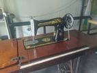 Singer Sewing Machine