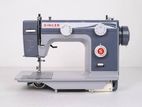 Singer Sewing Machine MC984