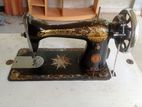 Singer Sewing Machine