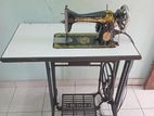 Singer Sewing Machine with Motor