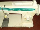 Singer ZigZag Sewing Machine