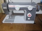 Singer Zig Zag Sewing Machine