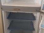 Singer Refrigerator (Used)