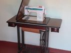 Singer Zig Zag Sewing Machine