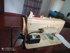 Singer Zigzag Sewing Machine