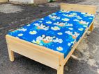 Single bed with mattrees 6×3ft