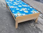 Single bed with mattrees