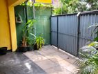 Single house for rent in mount Lavinia