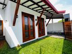 Single House For Sale Athurugiriya