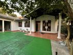 Single House in Moratumulla