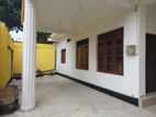 single storey 4BR individual house for rent in mount lavinia vijaya rd