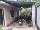 Single Storied House for Sale in Mahakanda, Peradeniya (TPS2120)