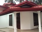 Single Story B/n Luxury House Sale in Athurugiriya Galwarusawa Rd