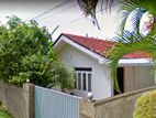 Single Story House at Mount Lavinia - 𝐌𝐑𝐄 𝟏𝟐𝟗