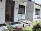 SINGLE STORY HOUSE FOR RENT IN MOUNT LAVINIA TEMPLES ROAD