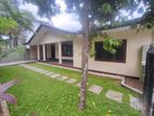 Single Story House for Rent Thalawathugoda Siripura office / recidence