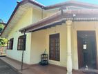 Single Story House for Sale in Athurugiriya