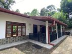 Single story house for sale in peradeniya kandy (TPS2323)