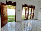 Single Story House for Sale in Ratmalana