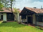 Single Story House for Sale in Thalawathugoda Madiwela