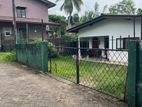 Single story house for sale land value Boralasgamuwa