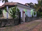 Single Story House Near by Paddyfield Location Sale in Athurugiriya