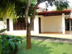 Single Story House with Garden for Rent at Boralesgamuwa (BRe 03)