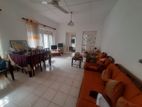 Single story indipendant house (4 bed & 3 bath) for rent in Ratmalana