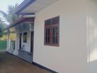 SINGLE STORY LUXURY HOUSE FOR SALE IN ATHURUGIRIYA KADUWELA BUS ROUTE