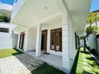 SINGLE STORY MODERN HOUSE RENT IN MOUNT LAVINIA GALLE ROAD