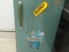 Sisil 4ft dubble door fridge