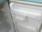 sisil 5ft dubble door fridge