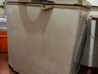 Sisil Deep Freezer (142 liters)