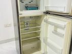 Sisil Refrigerator