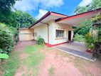 (SL1523) 29 Perch Land with House for Sale in Nawala