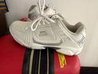 Slazenger Tennis shoes