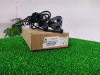 Small Pin Asus 65 W Laptop Charger