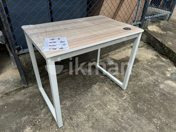 Smart Office Table 3x2ft